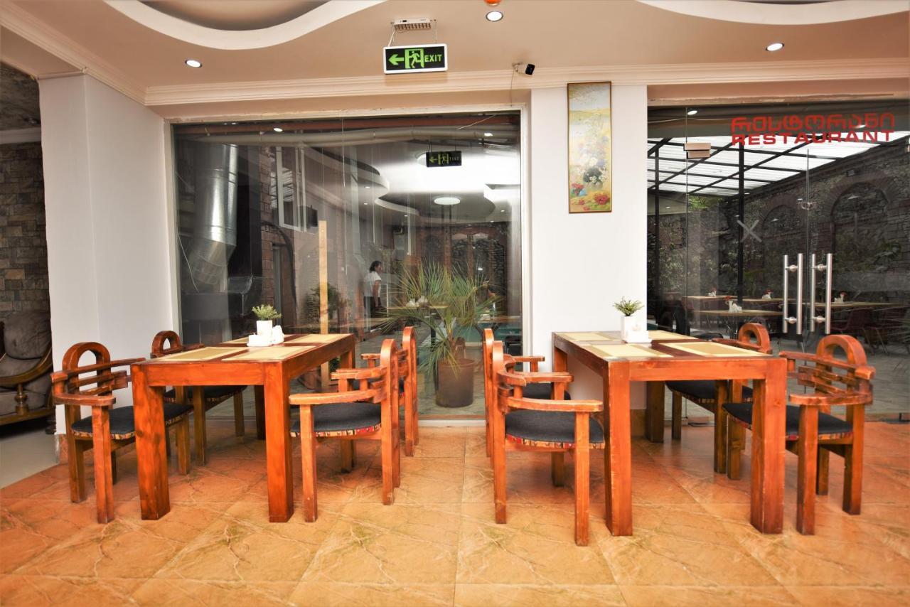 Kazbegi Hotel Batoumi Extérieur photo